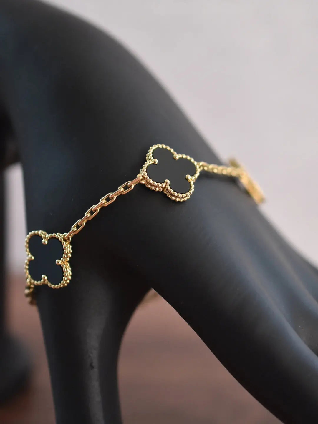 Van Cleef & Arpels Vintage Alhambra 5 Motif Onyx Bracelet Urbanluxe2