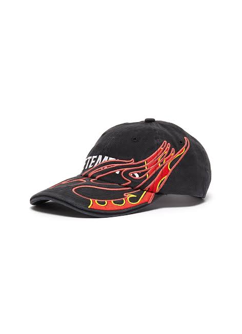 Vetements x Reebok AW 18 cap