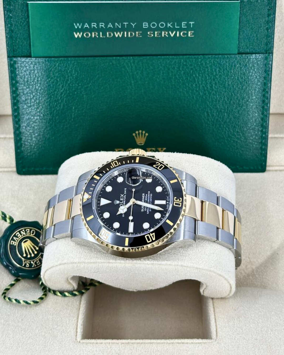 Rolex Submariner Date Submariner Date 41mm Two-Tone Black
