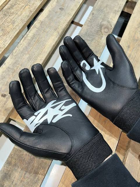 Corteiz Leather Gloves
