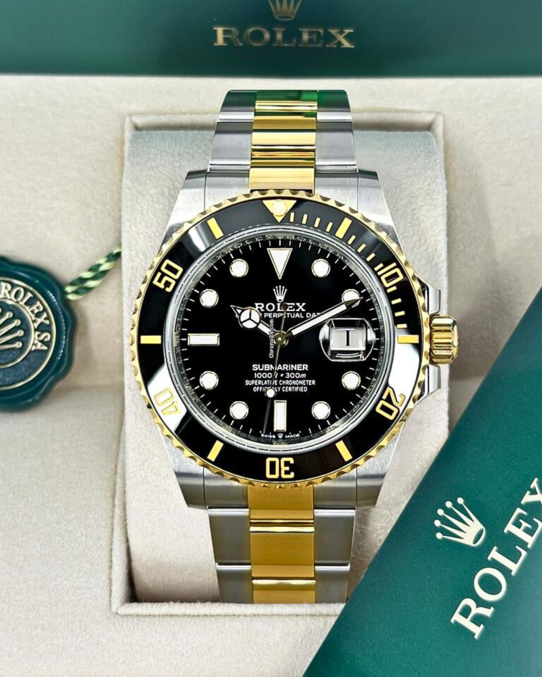 Rolex Submariner Date Submariner Date 41mm Two-Tone Black