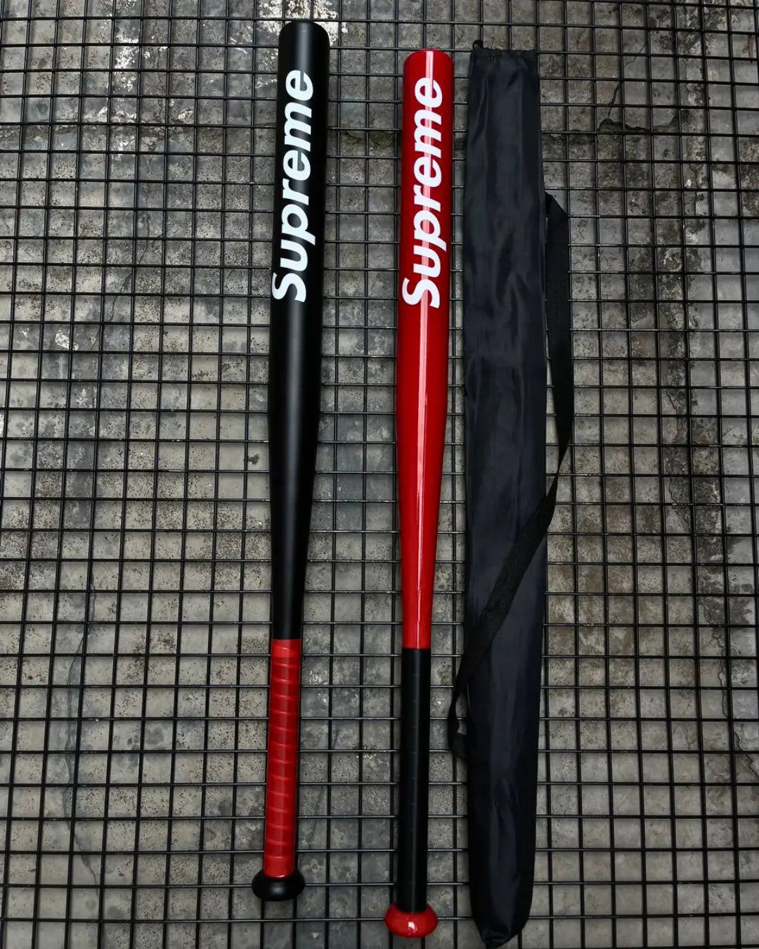 SUPREME Yankees Baseball bat Red urbanluxeclo