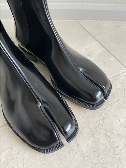 Maison Margiela tabi Chelsea boots